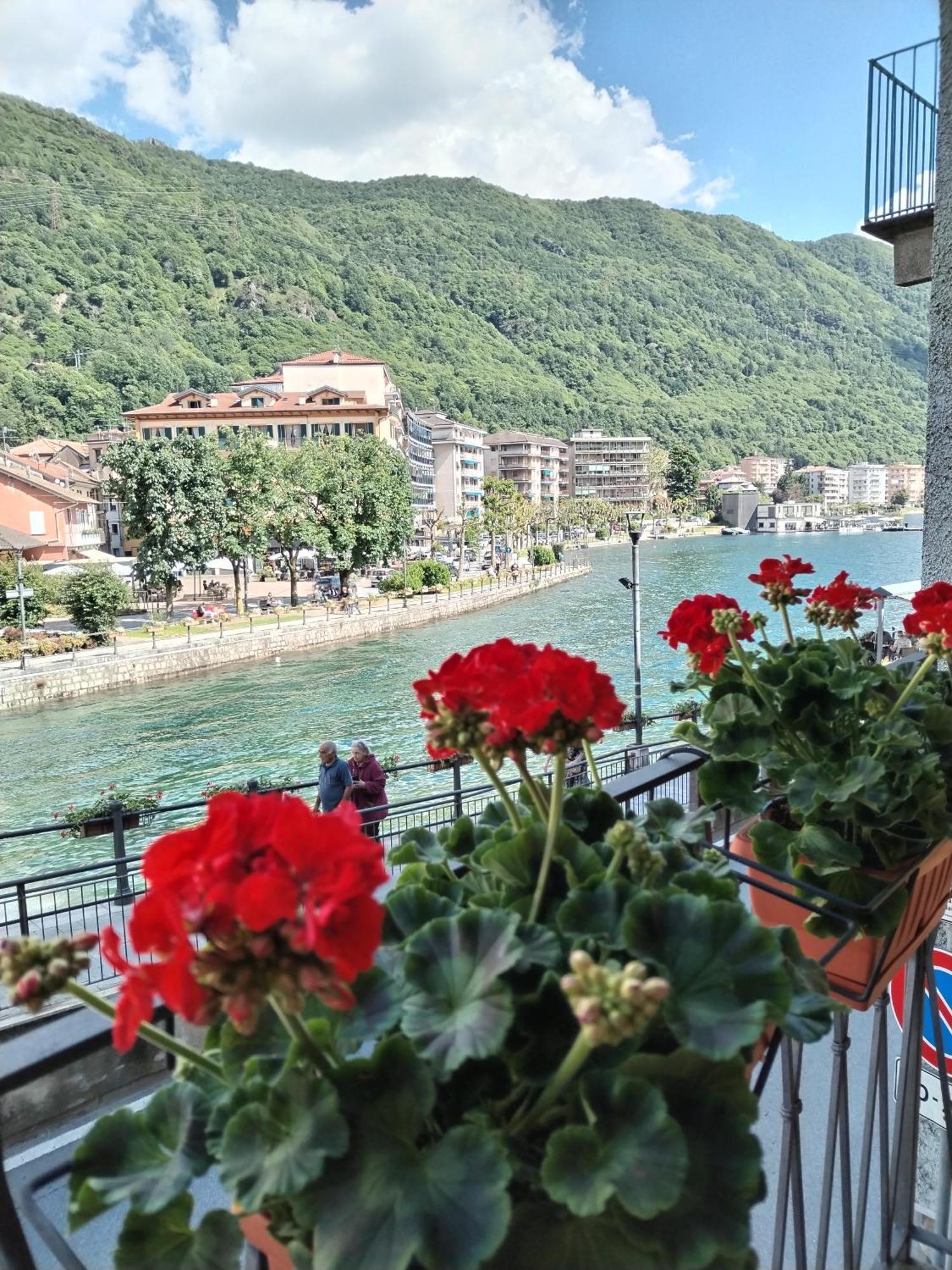 Un Balcone Sul Lago Omegna Buitenkant foto