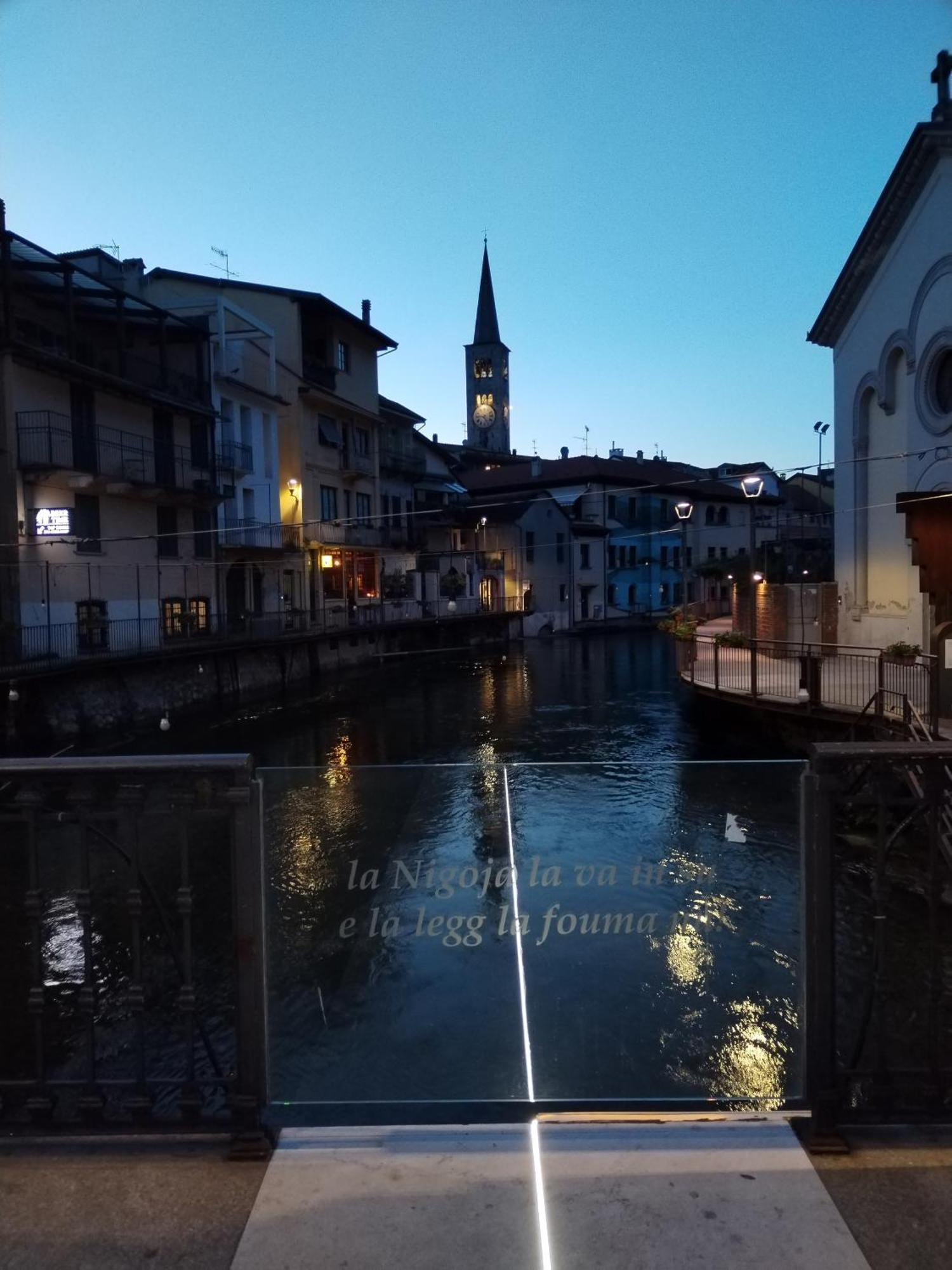 Un Balcone Sul Lago Omegna Buitenkant foto