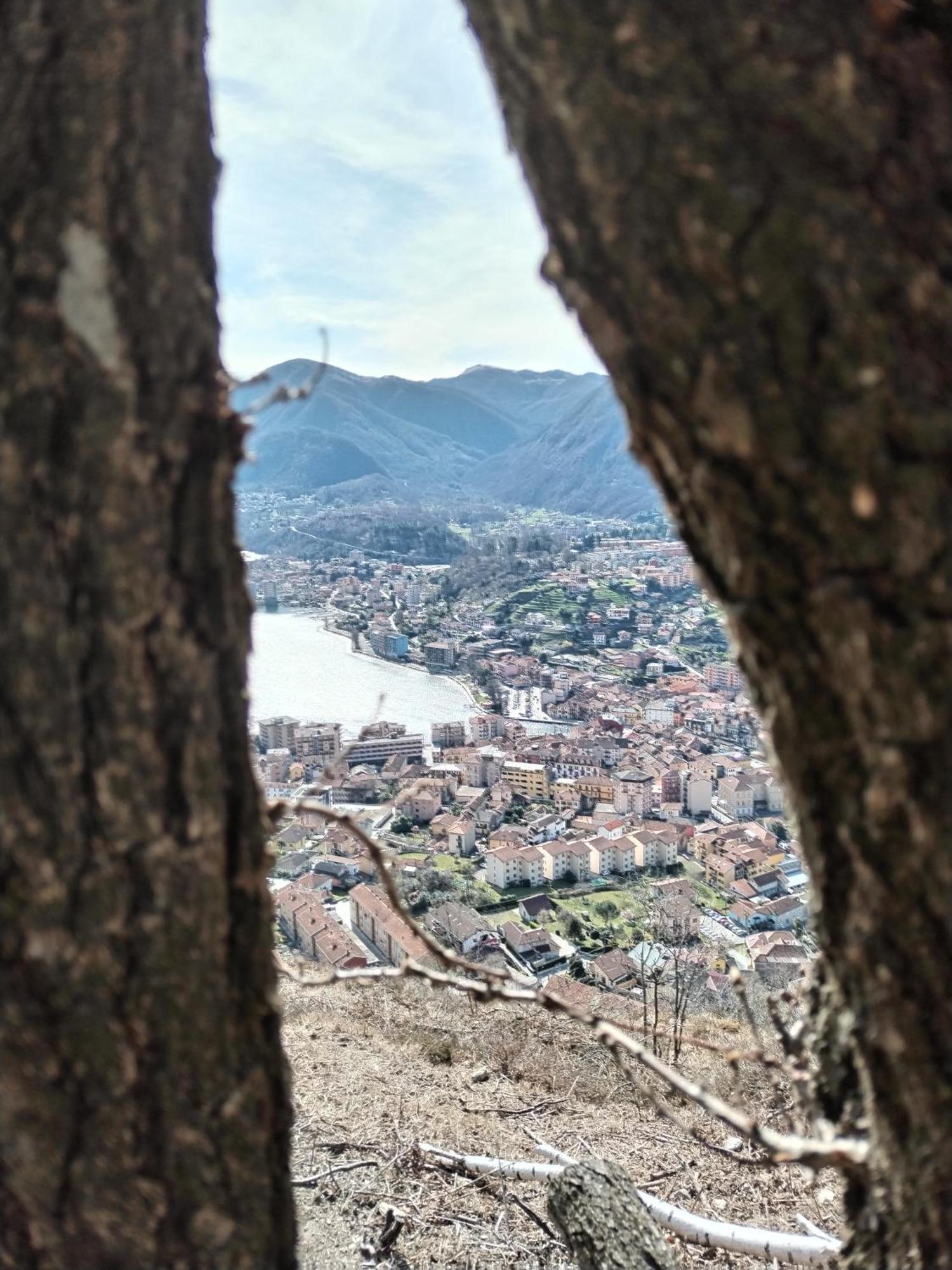 Un Balcone Sul Lago Omegna Buitenkant foto